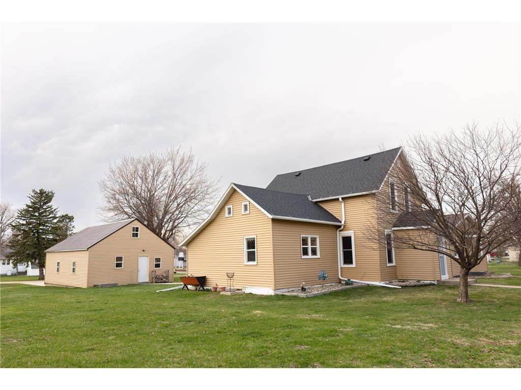 405 Nevada Avenue Adrian MN 56110 7047881 image4