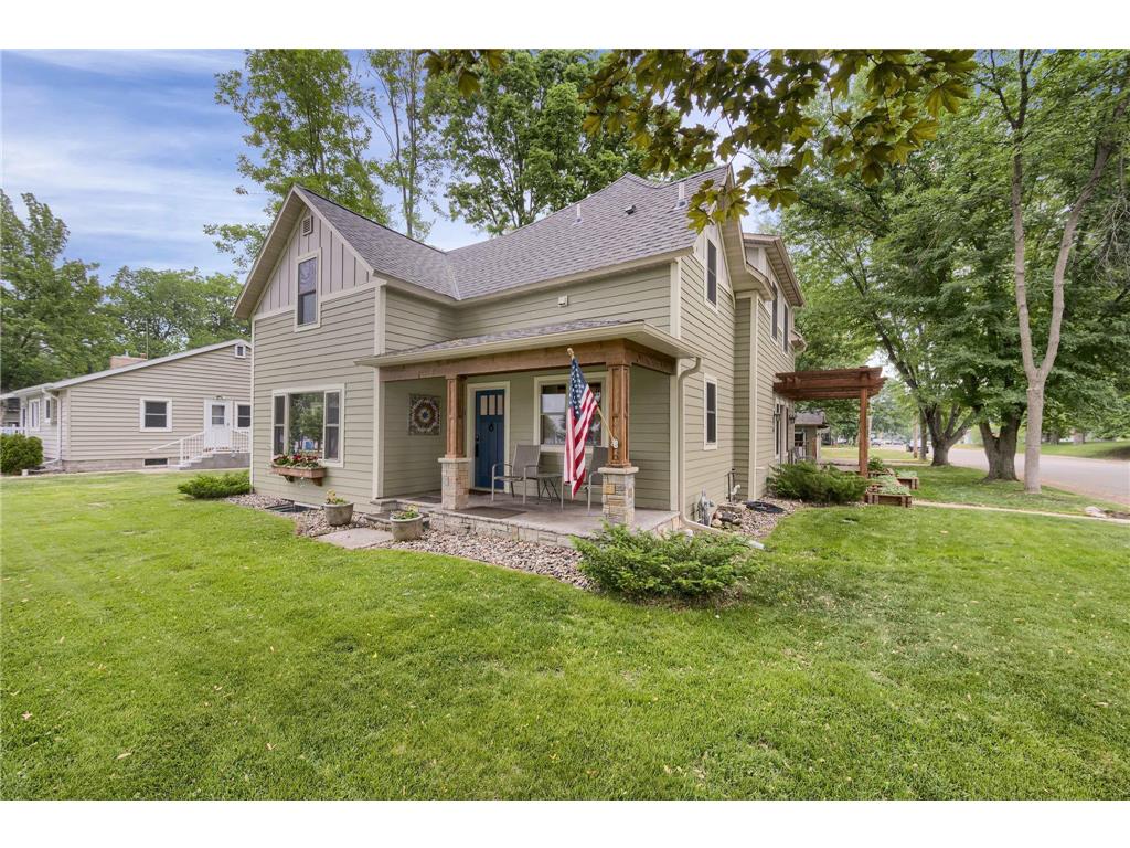 405 Oak Avenue N, Annandale, MN, 55302 MLS 6361003 Edina Realty