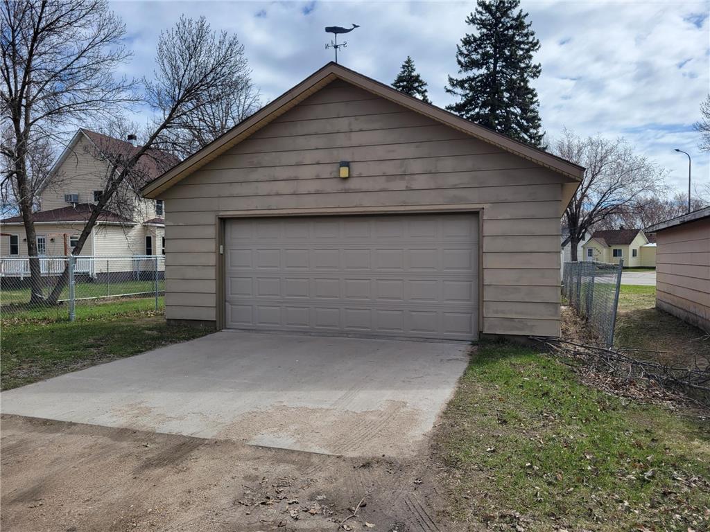 405 Riverside Avenue S Thief River Falls MN 56701 7027208 image30