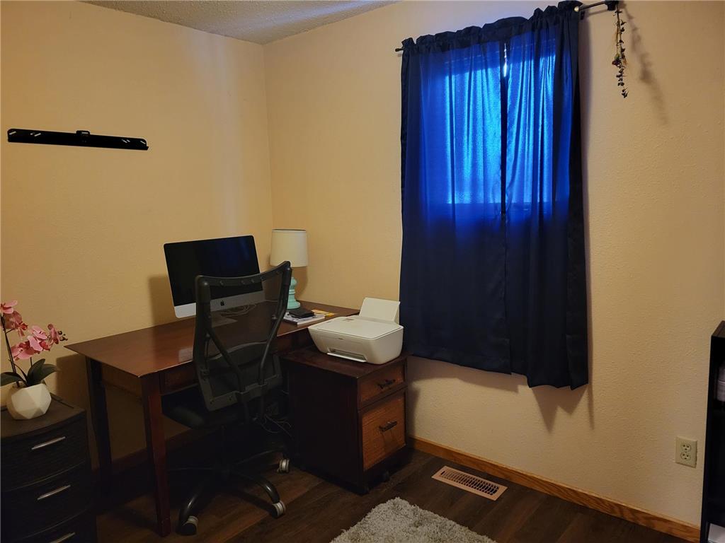 405 Riverside Avenue S Thief River Falls MN 56701 7027208 image9
