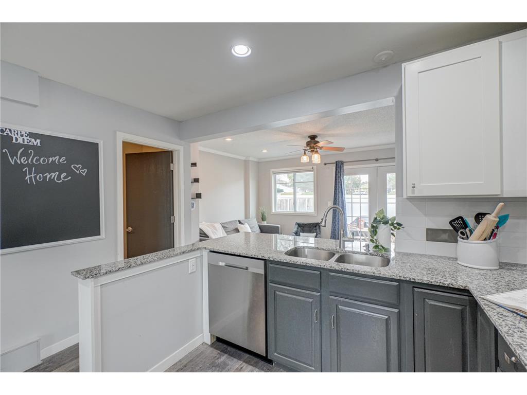 405 Robert Street S Saint Paul MN 55107 6810977 image6