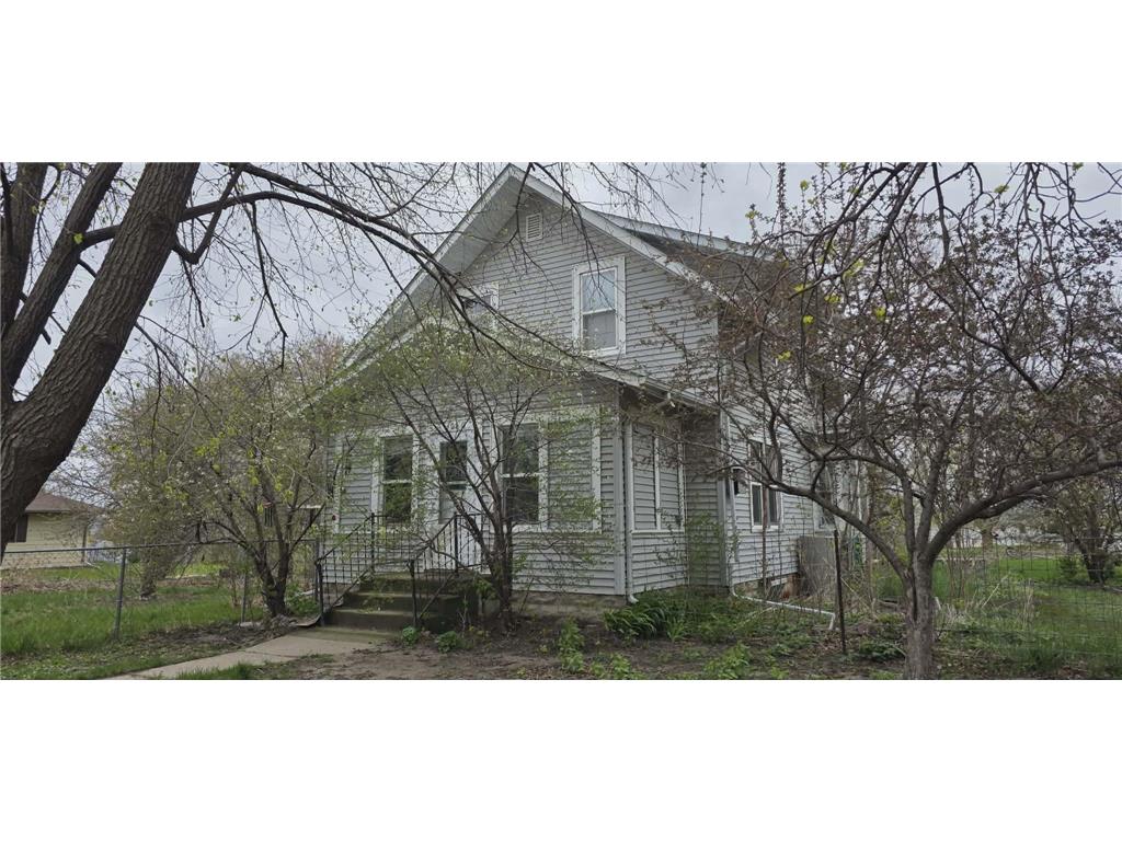 405 S 4th Street Milan MN 56262 7063089 image3