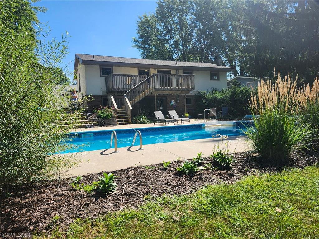 405 S Division Street Roberts WI 54023 6779212 image1