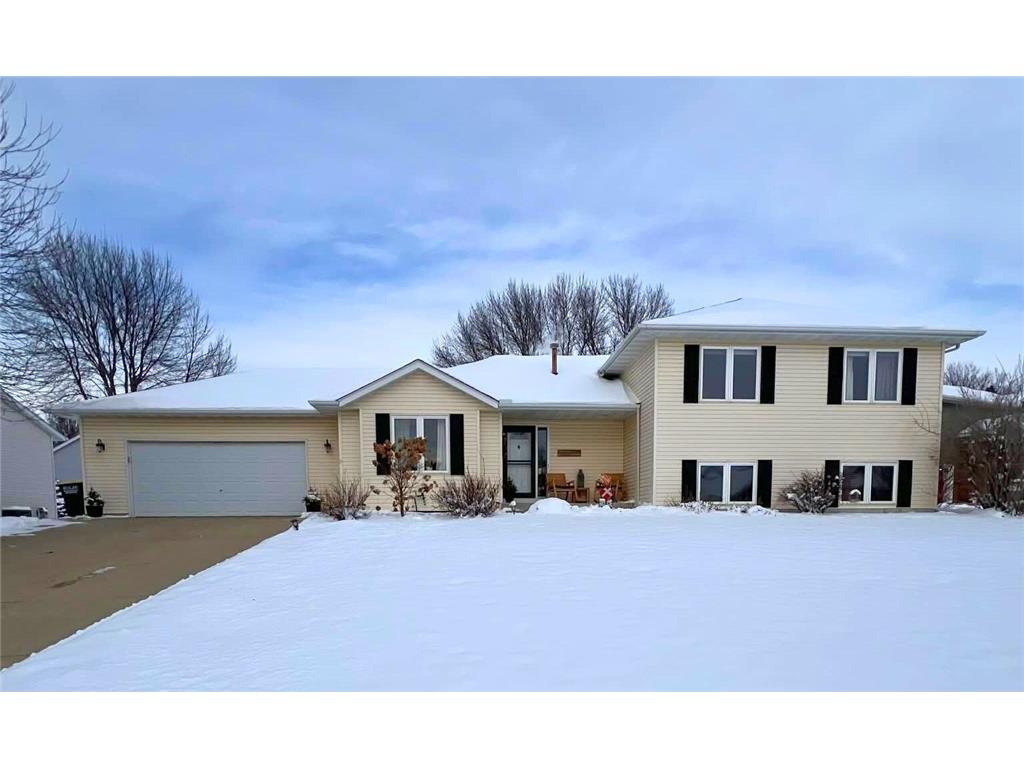 405 Thomas Drive Eagle Lake MN 56024 6819587 image1