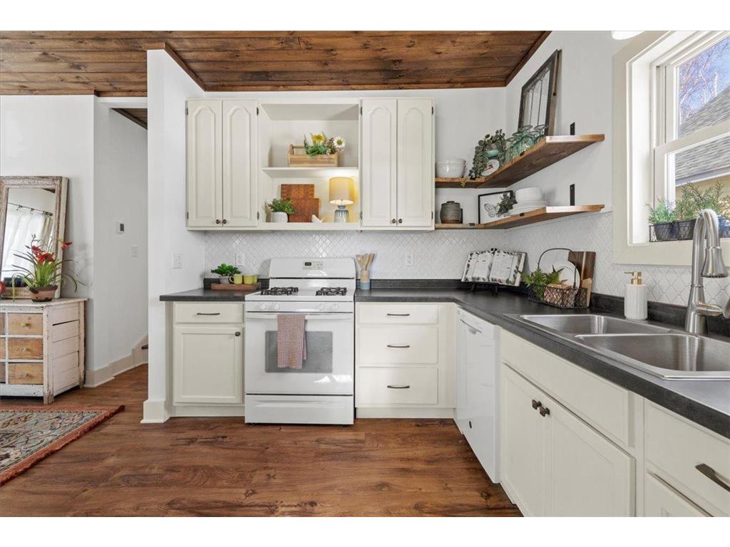 405 W Baker Street Arlington MN 55307 7007689 image5