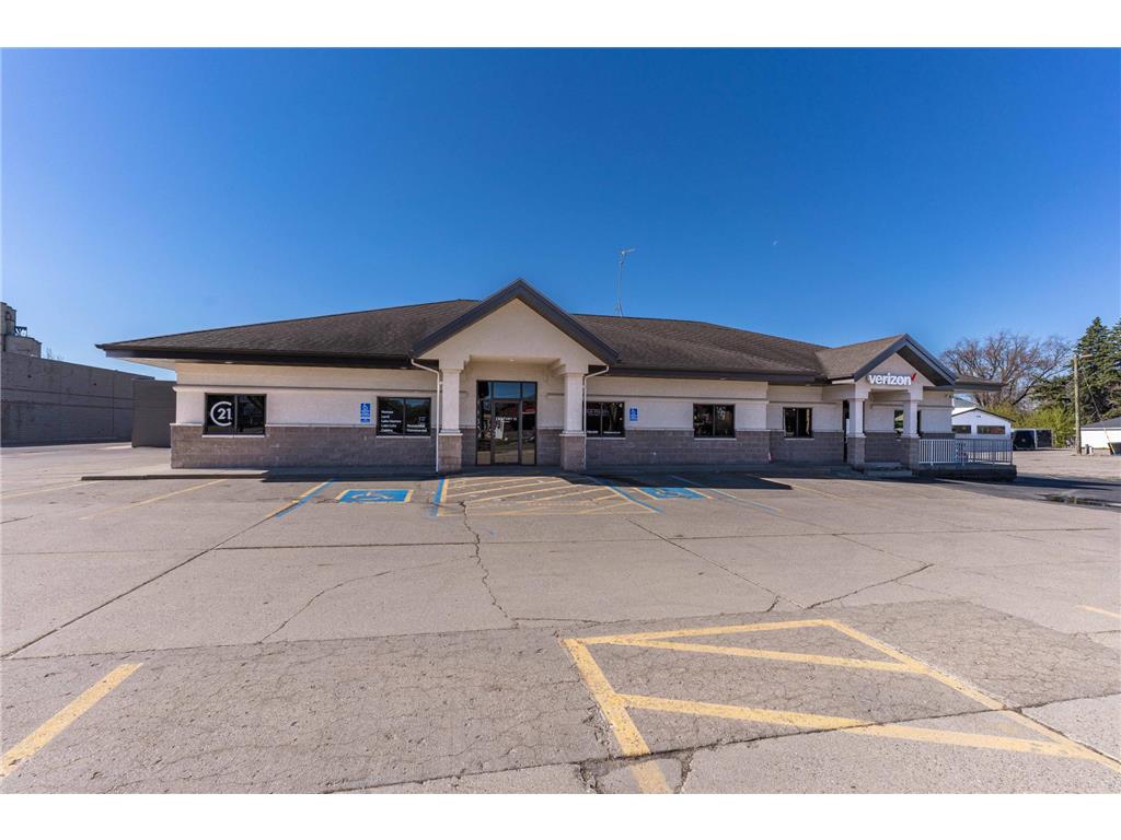405 W Lincoln Avenue Fergus Falls MN 56537 7069582 image3