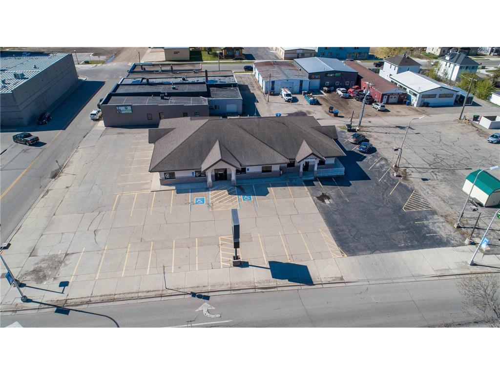 405 W Lincoln Avenue Fergus Falls MN 56537 7069582 image46