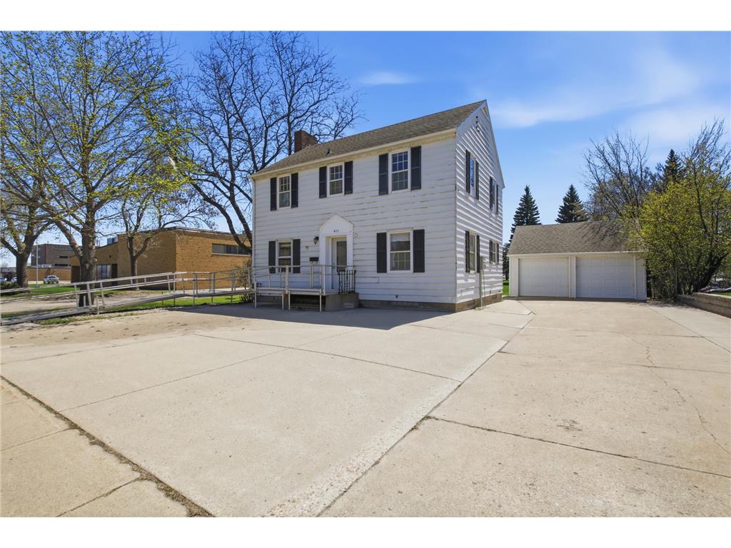 405 Willmar Avenue SW Willmar MN 56201 7062620 image5