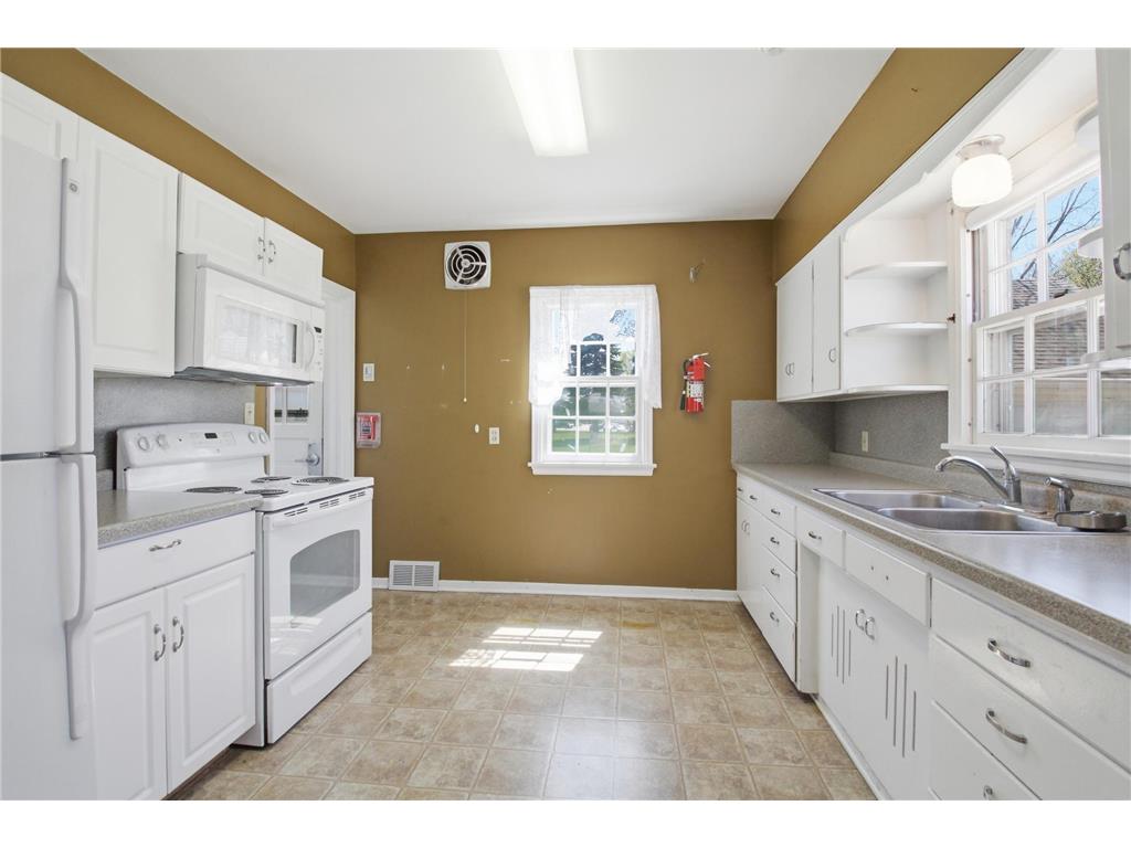 405 Willmar Avenue SW Willmar MN 56201 7062620 image6