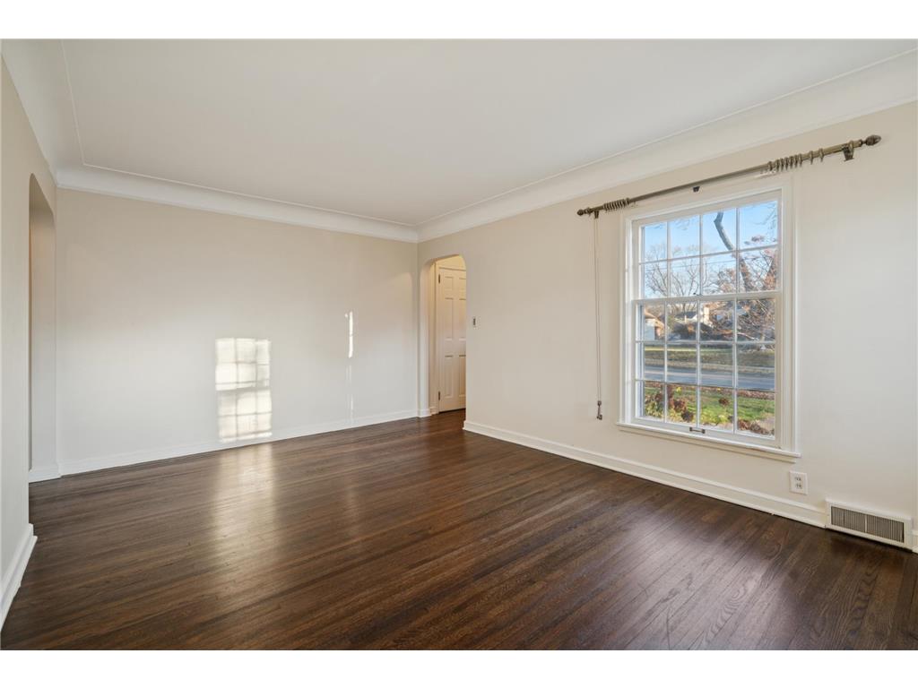 4050 Wooddale Avenue S Saint Louis Park MN 55416 6814469 image4