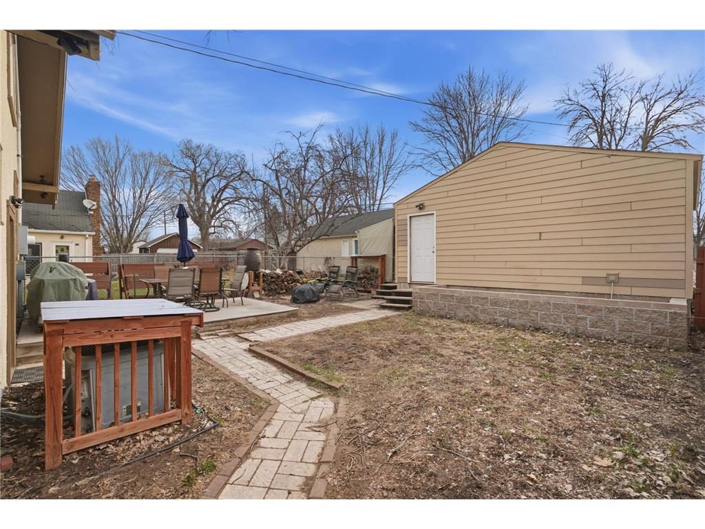 4051 6th Street NE Columbia Heights MN 55421 7050509 image4