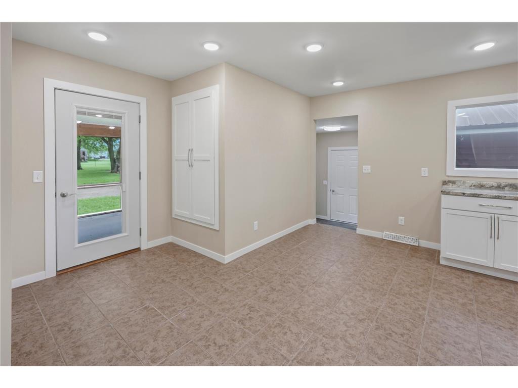 40515 442nd Street Sauk Centre MN 56378 7107136 image12