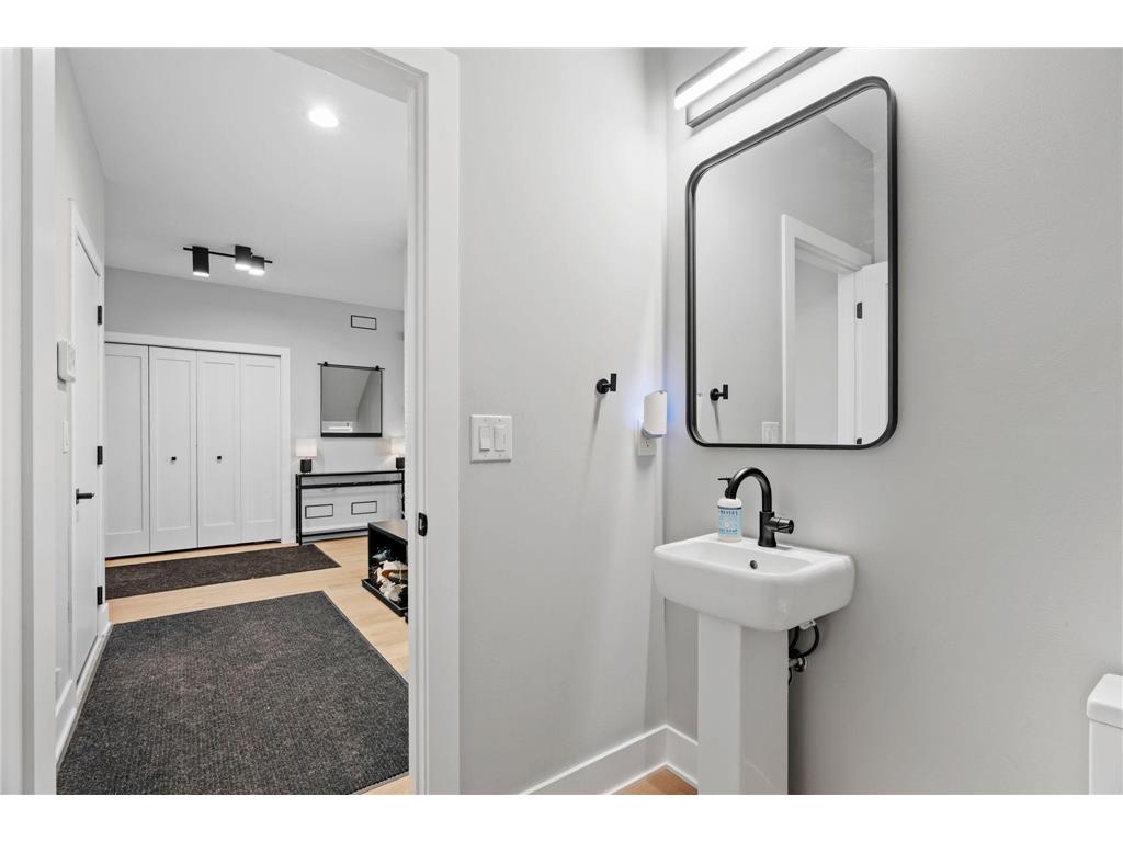4052 Alabama Avenue S Saint Louis Park MN 55416 7089652 image24