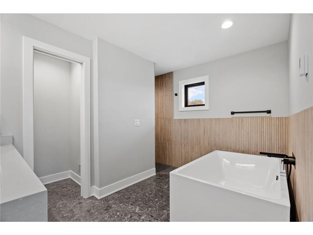 4052 Alabama Avenue S Saint Louis Park MN 55416 7089652 image32