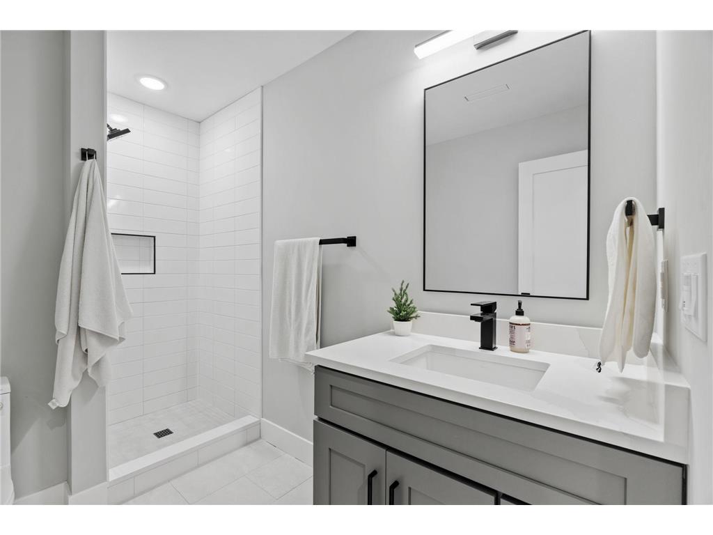 4052 Alabama Avenue S Saint Louis Park MN 55416 7089652 image48