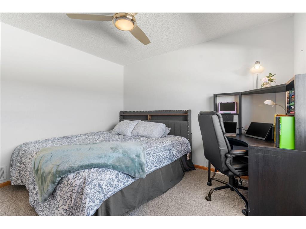 4052 Blakewood Drive Shakopee MN 55379 7058769 image25