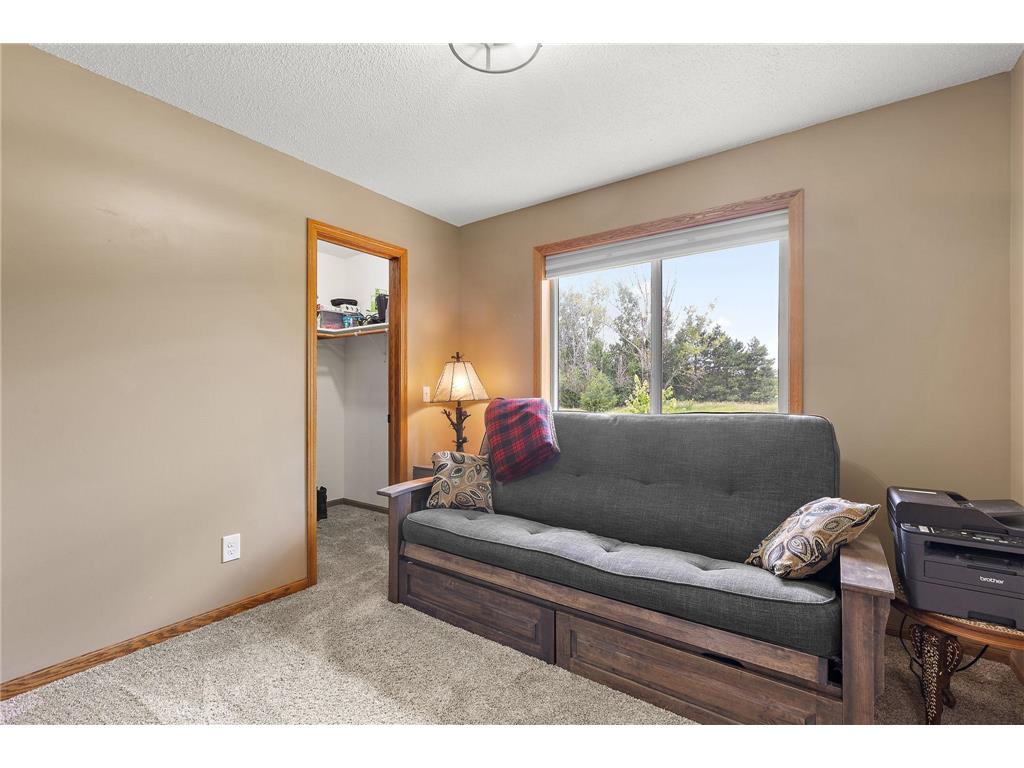 40533 Golden Avenue North Branch MN 55056 7114970 image17