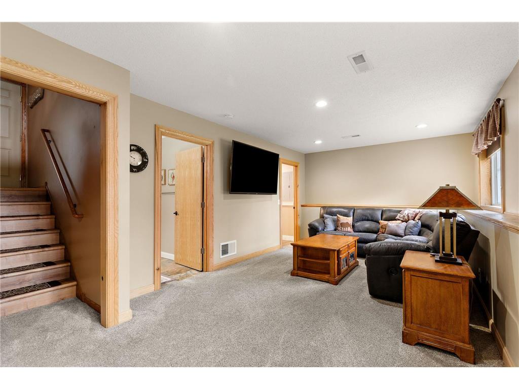 40533 Golden Avenue North Branch MN 55056 7114970 image29