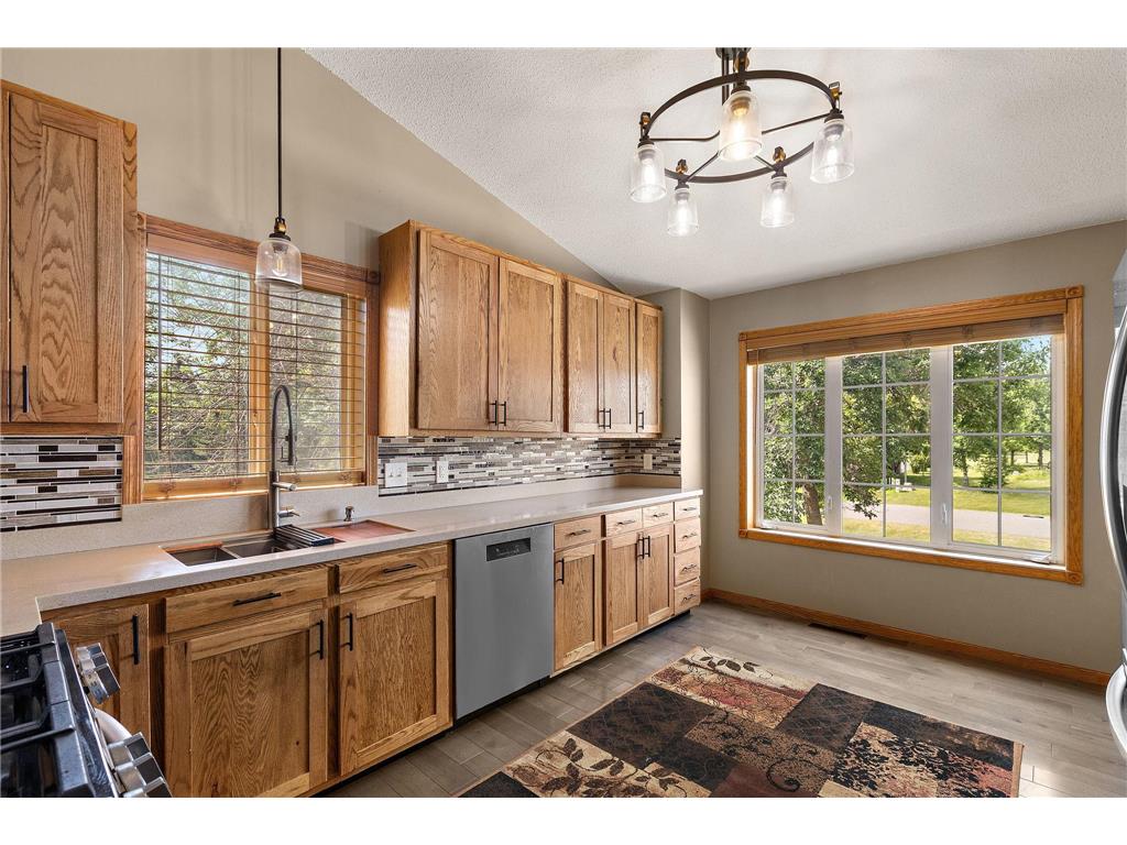 40533 Golden Avenue North Branch MN 55056 7114970 image7
