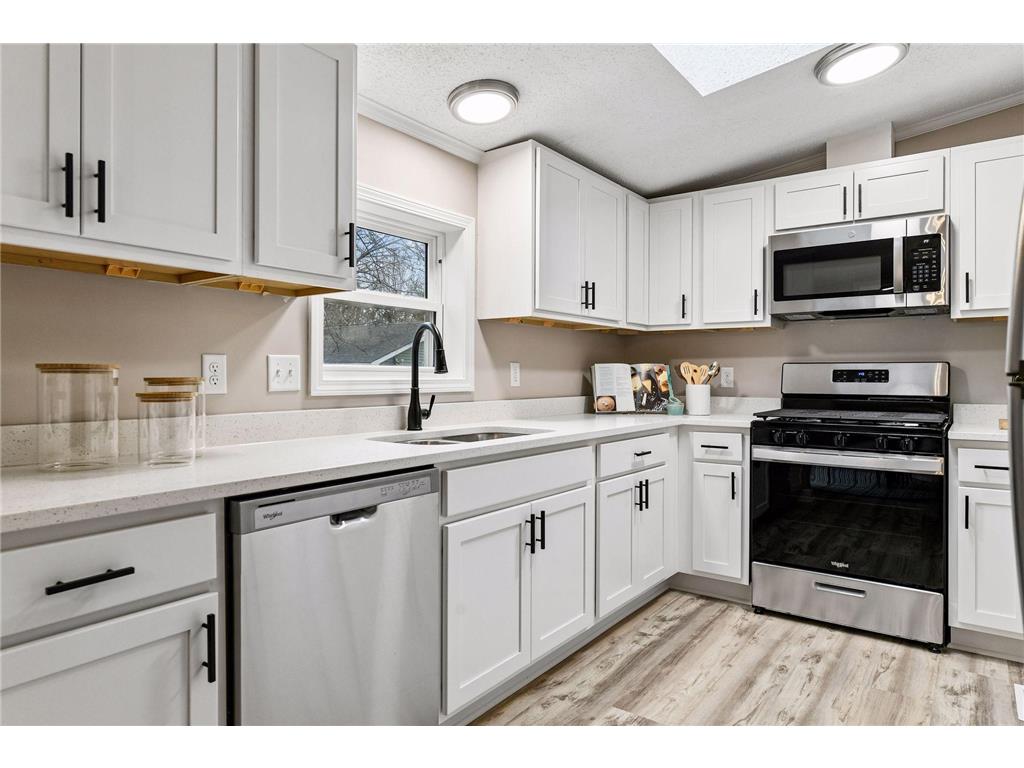 4056 Eaken Avenue SE Rockford Twp MN 55328 7044054 image3