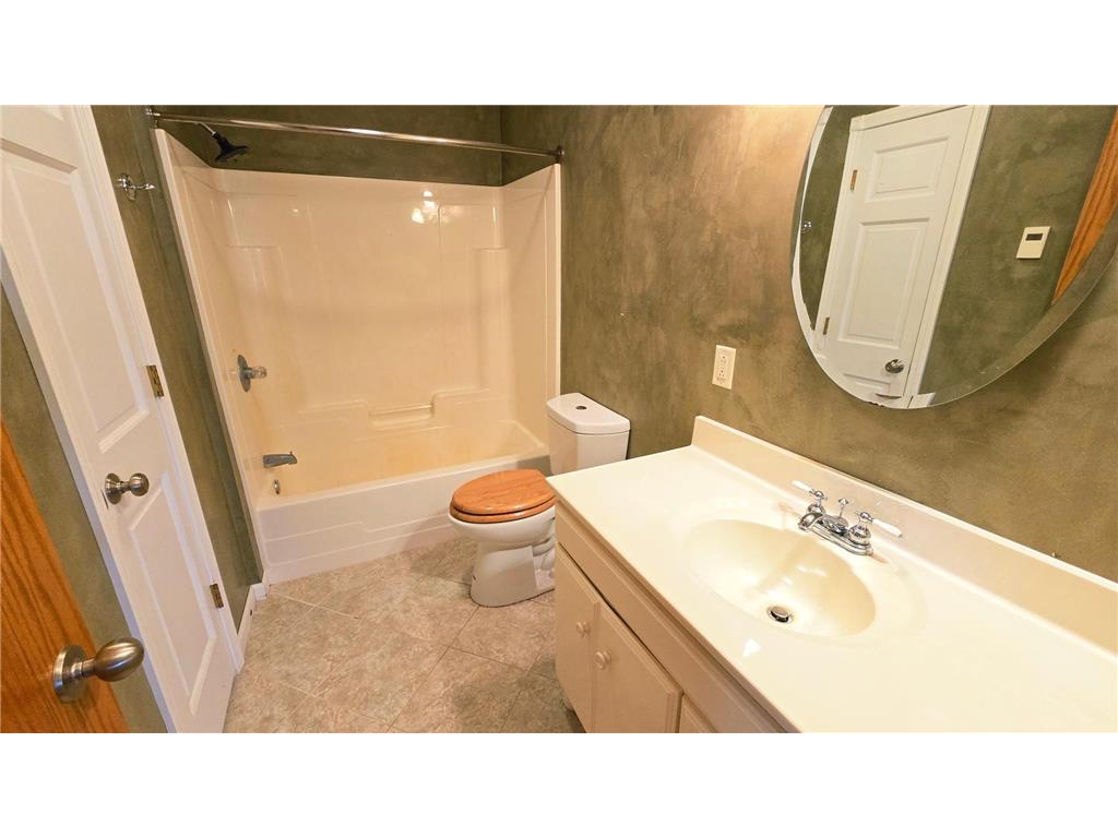 40566 Golden Avenue North Branch MN 55056 7031329 image13