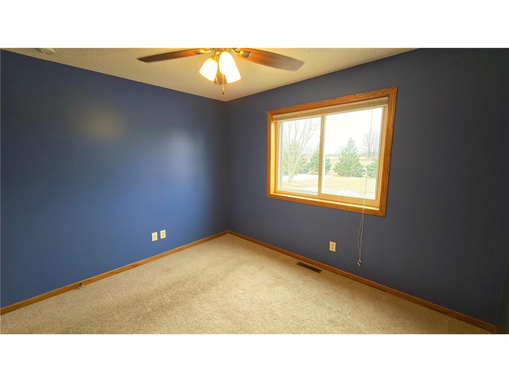40566 Golden Avenue North Branch MN 55056 7031329 image18