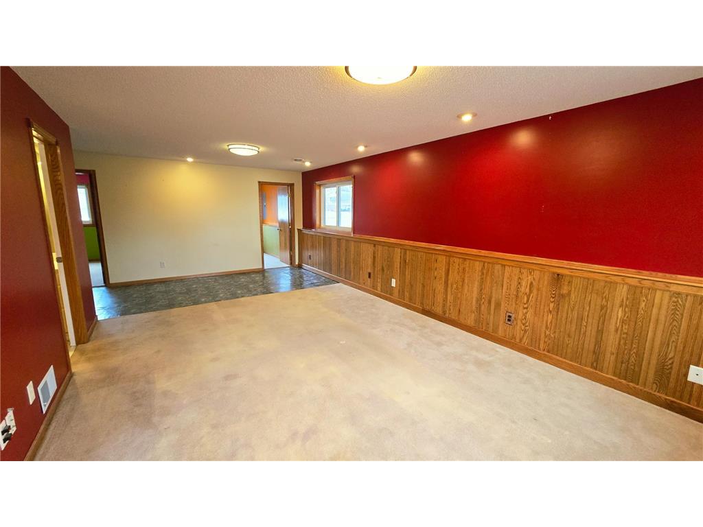 40566 Golden Avenue North Branch MN 55056 7031329 image22