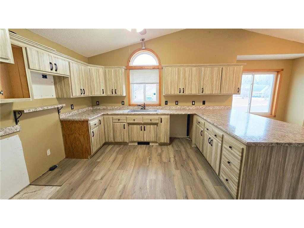 40566 Golden Avenue North Branch MN 55056 7031329 image7