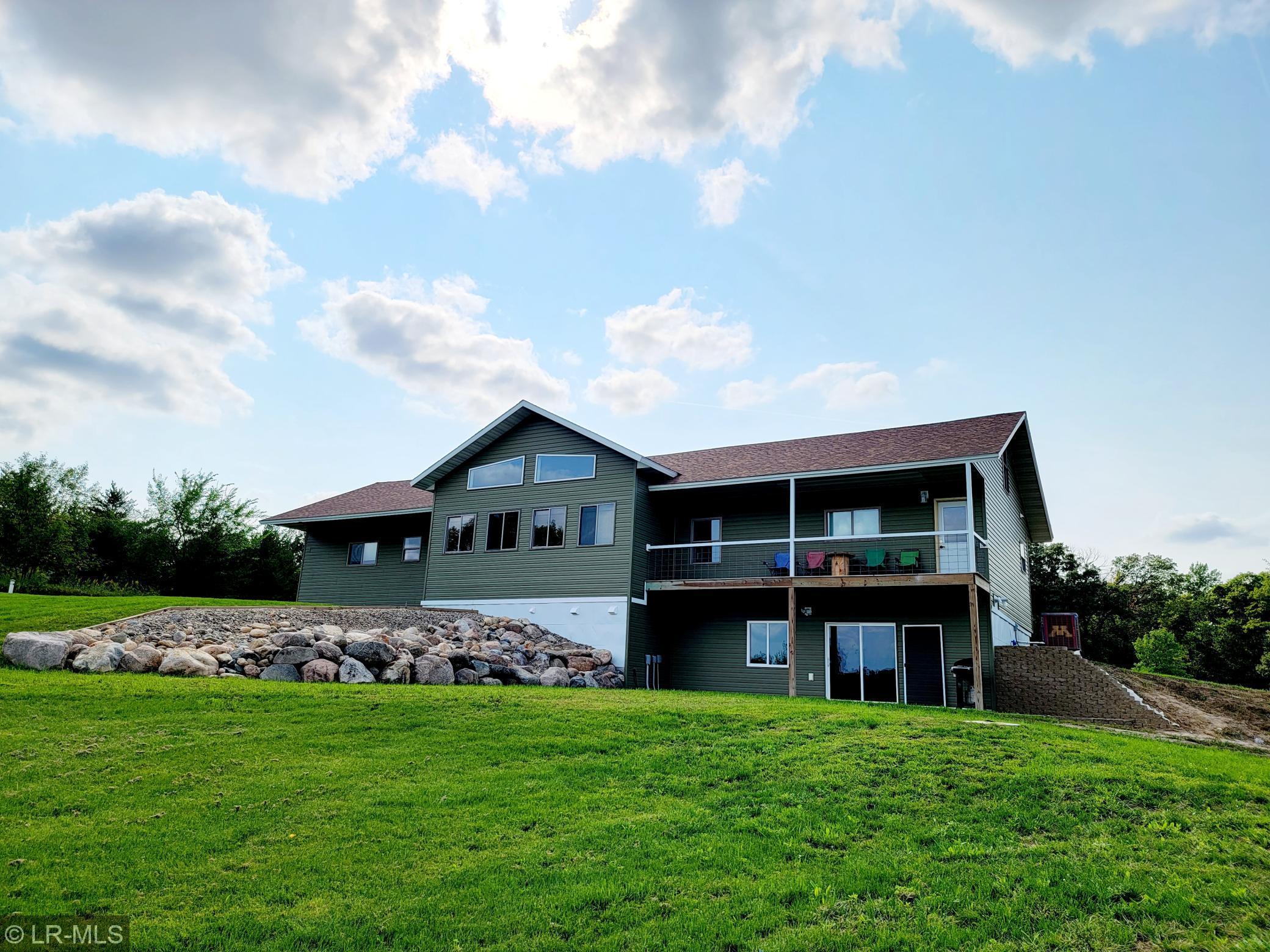 40576 450th Avenue Perham MN 56573 6092599 image1