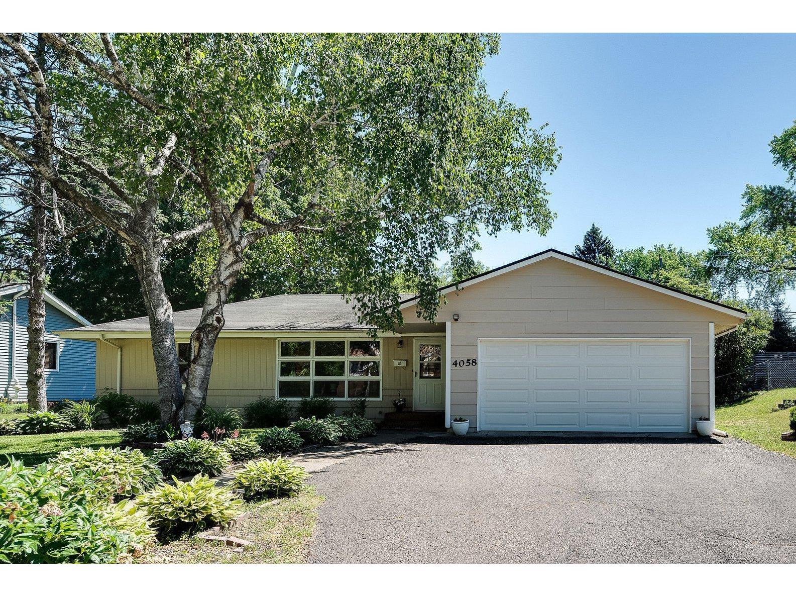 4058 Oregon Avenue N, New Hope, MN 55427 MLS 6010605 Edina Realty