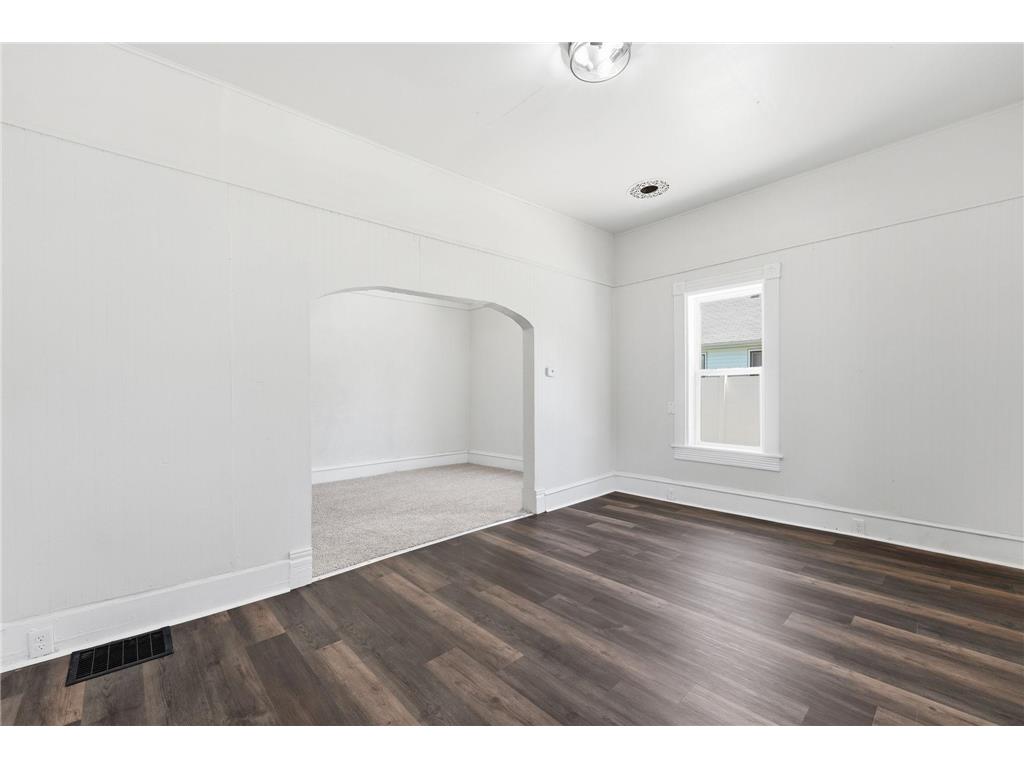 406 12th Street S Benson MN 56215 7095162 image10