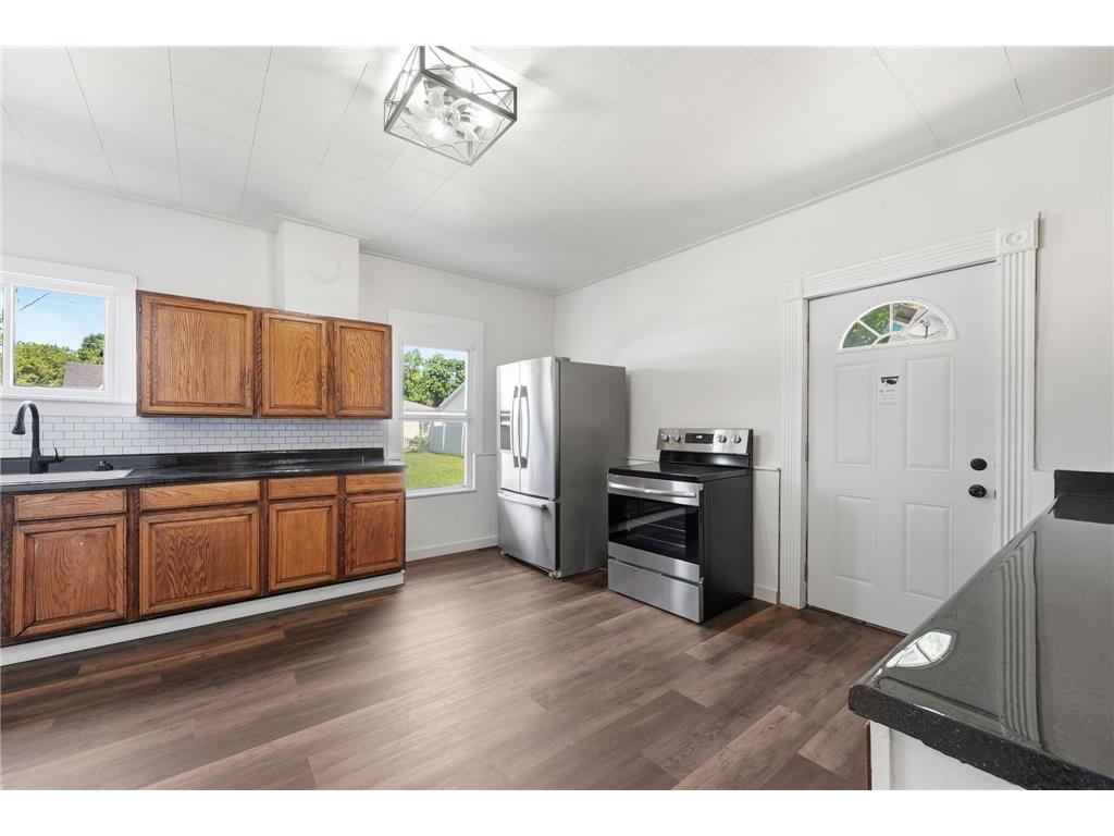 406 12th Street S Benson MN 56215 7095162 image16