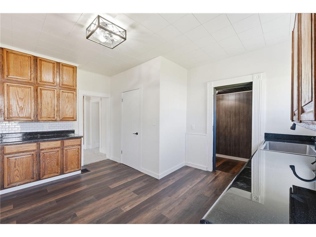406 12th Street S Benson MN 56215 7095162 image18