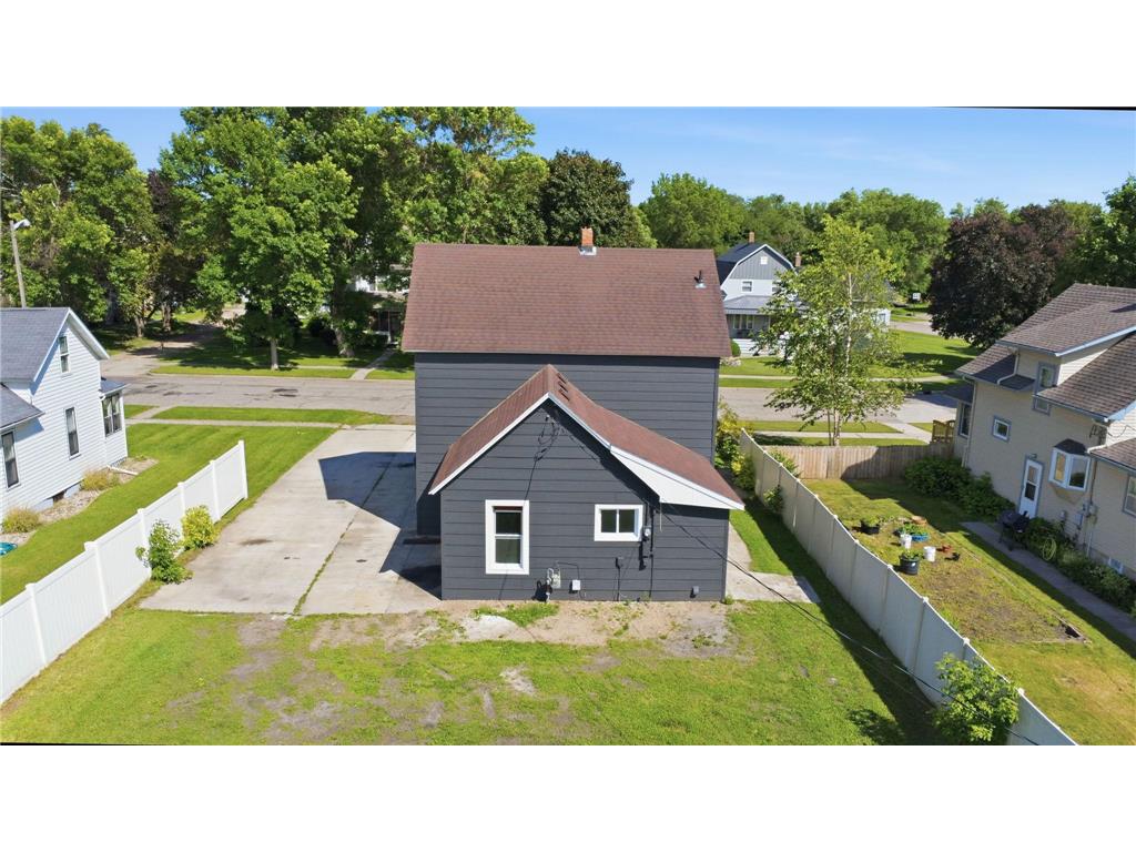 406 12th Street S Benson MN 56215 7095162 image29