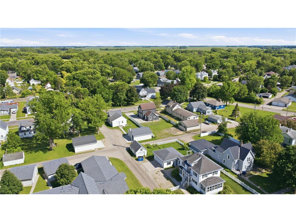 406 12th Street S Benson MN 56215 7095162 image39