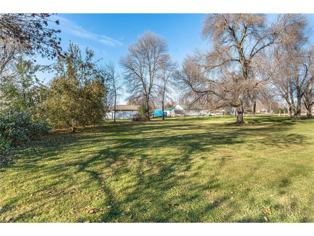 406 1st Street N Hoffman MN 56339 6819749 image26