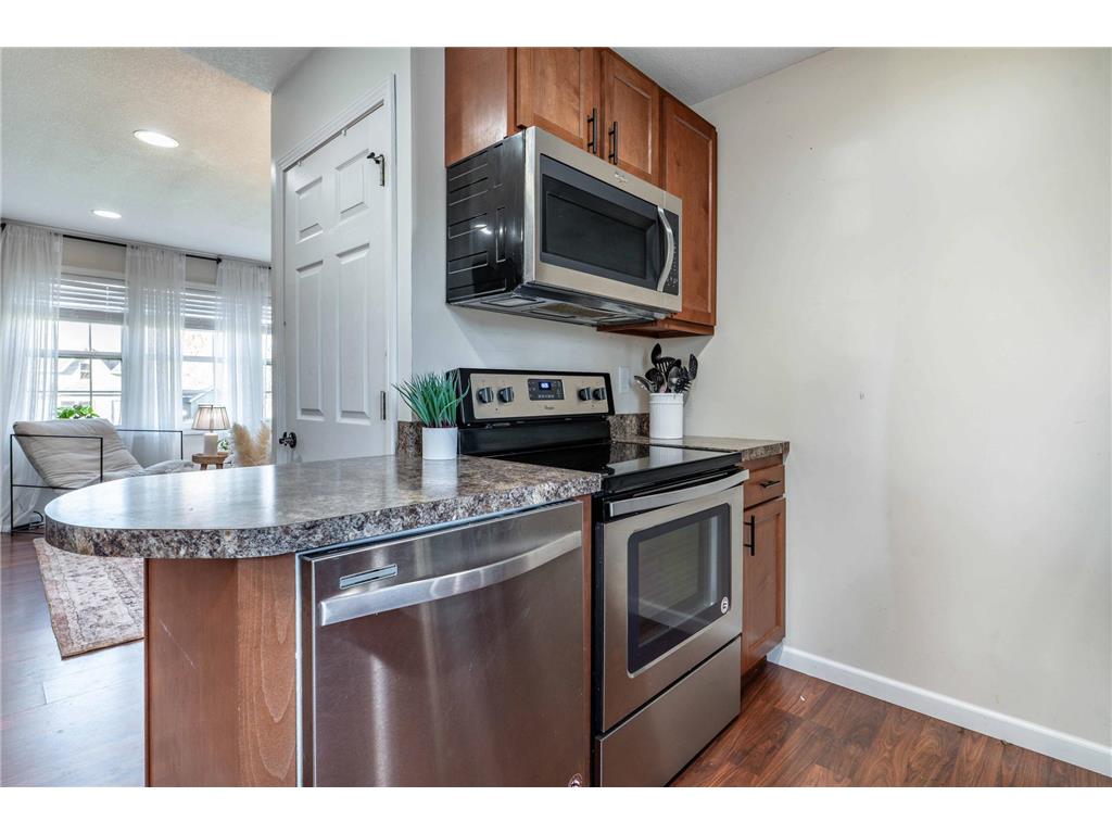 406 1st Street N Hoffman MN 56339 6819749 image40