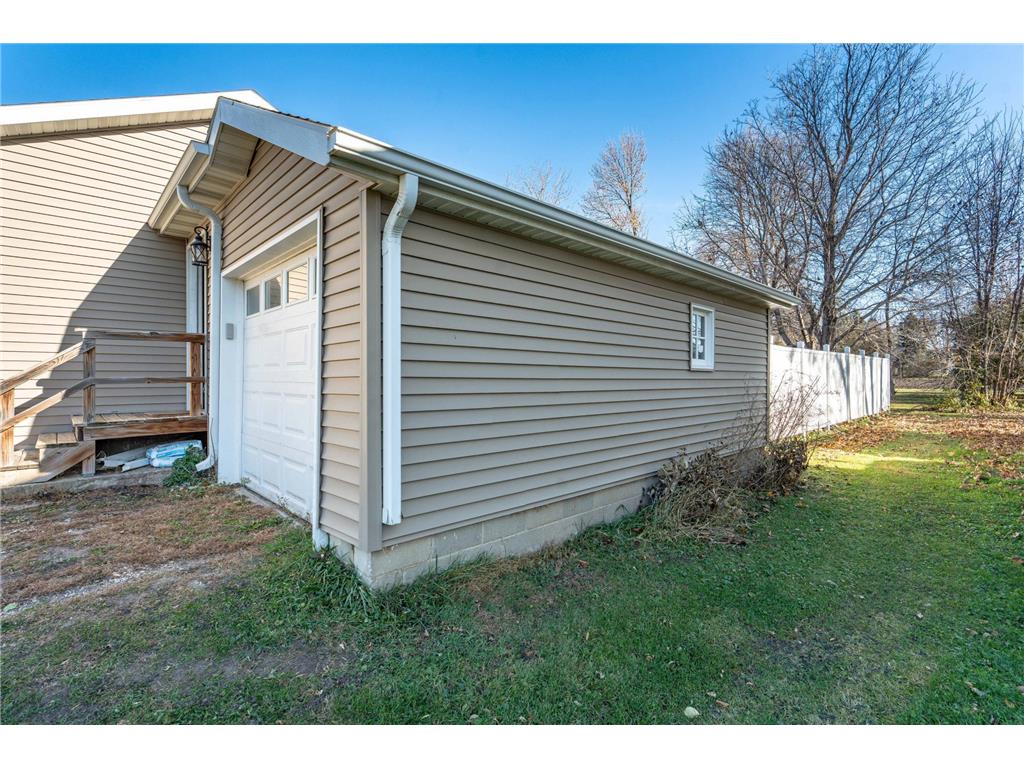 406 1st Street N Hoffman MN 56339 6819749 image9