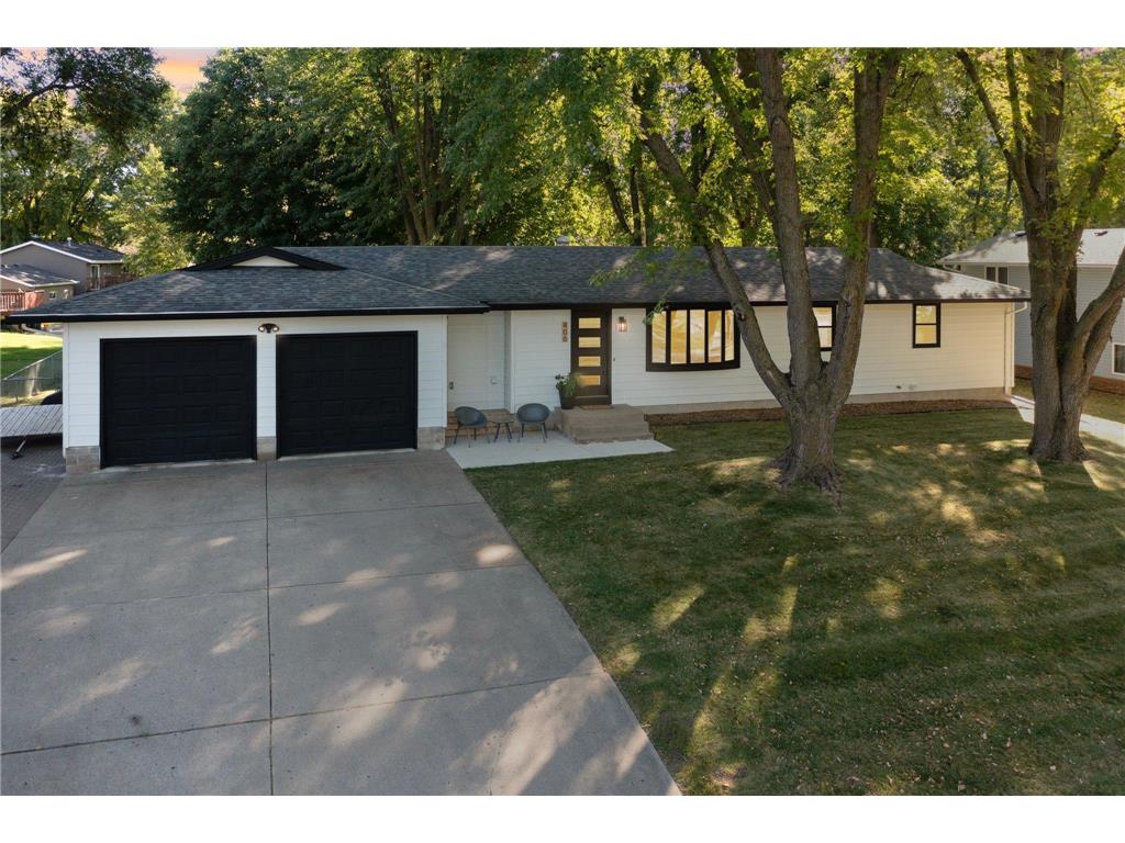 406 4th Avenue SW Norwood Young America MN 55397 6608153 image1