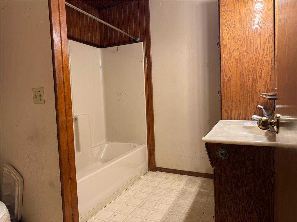 406 4th Street Rushmore MN 56168 6809540 image7