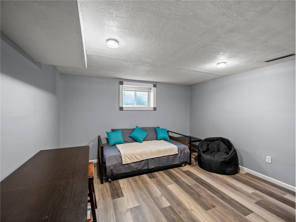 406 5th Street NW Montgomery MN 56069 7004493 image21