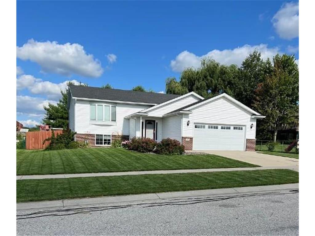 406 7th Avenue NE Byron MN 55920 6691434 image1