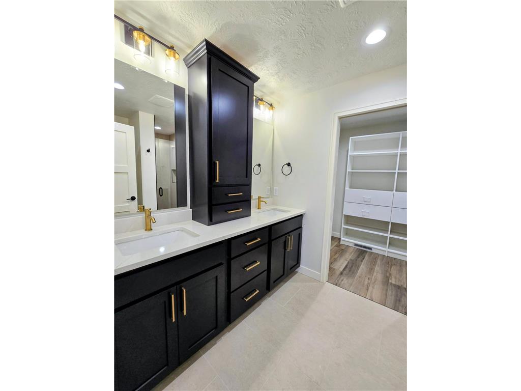 406 8th Avenue SW Pipestone MN 56164 7031771 image25