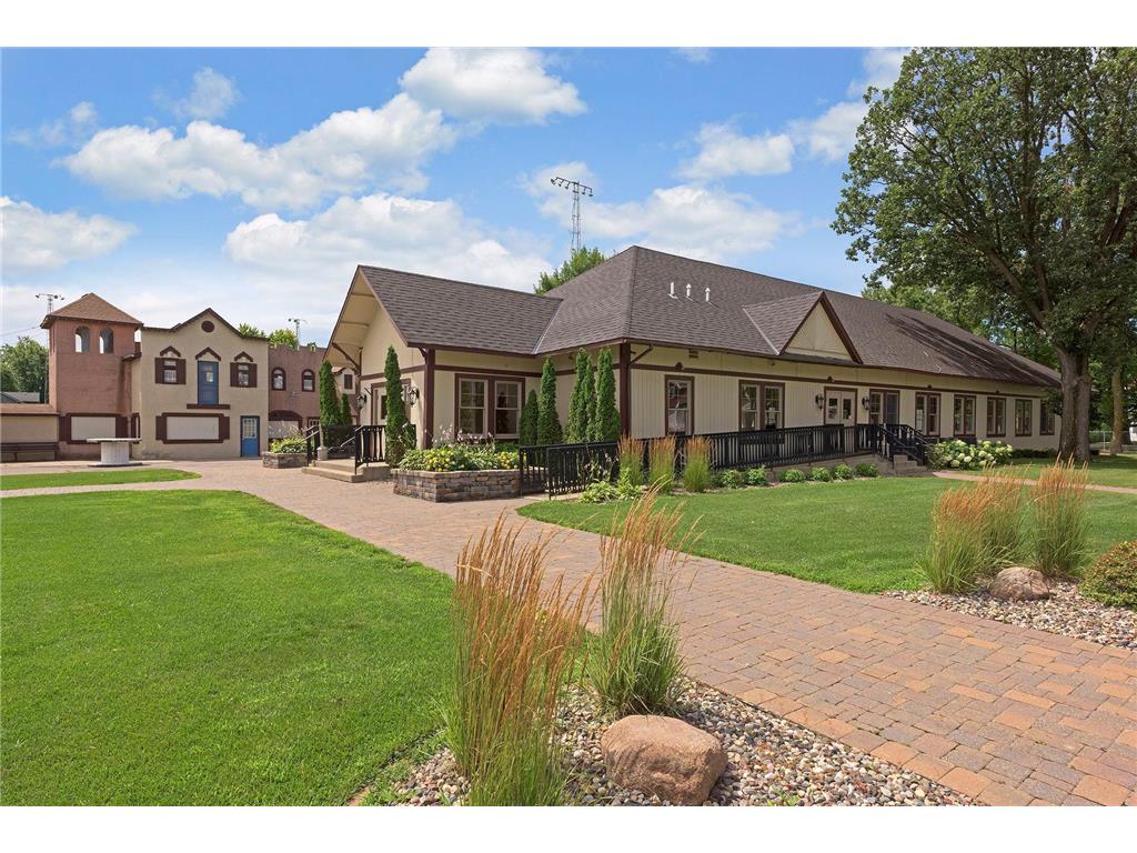 406 Adams Drive W Norwood Young America MN 55397 6760993 image25