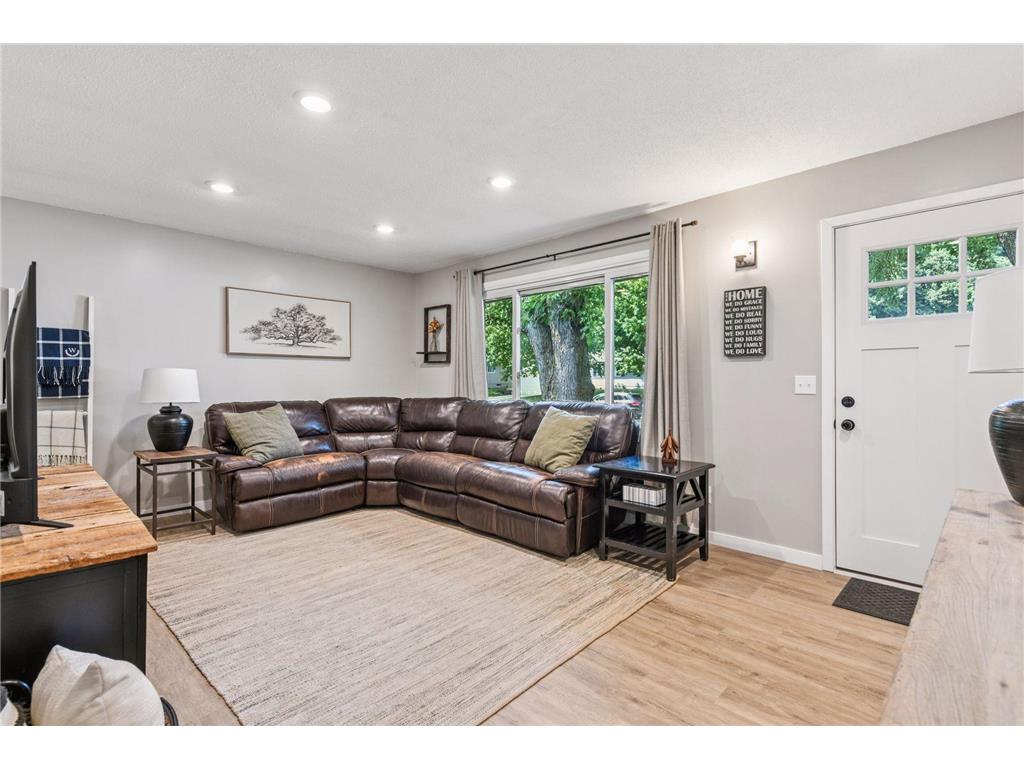 406 Adams Drive W Norwood Young America MN 55397 6760993 image3