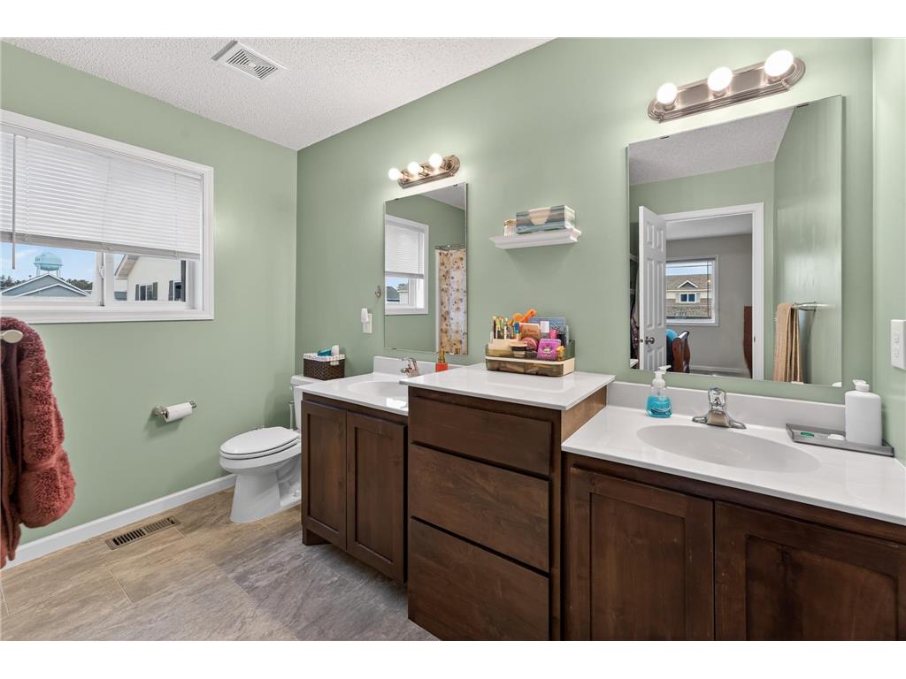 406 Cardinal Street Mora MN 55051 7067587 image15