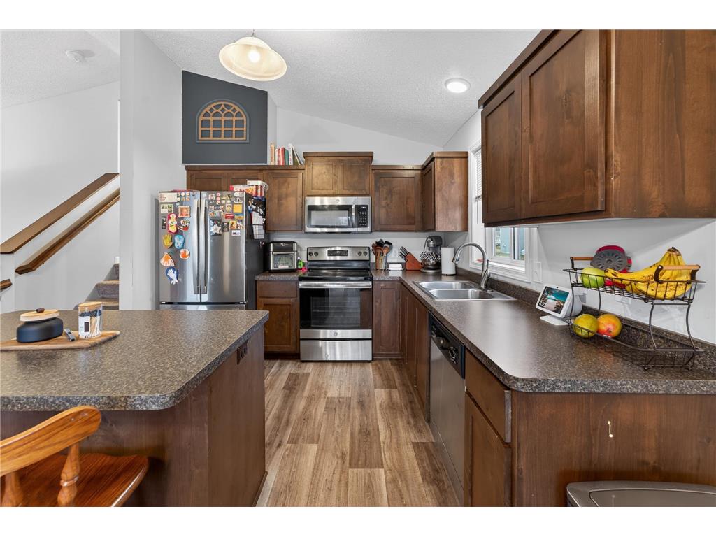 406 Cardinal Street Mora MN 55051 7067587 image3