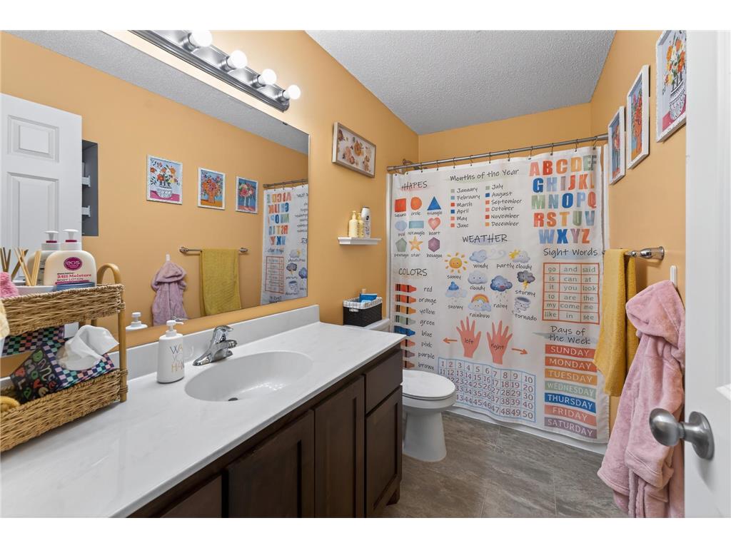 406 Cardinal Street Mora MN 55051 7067587 image8