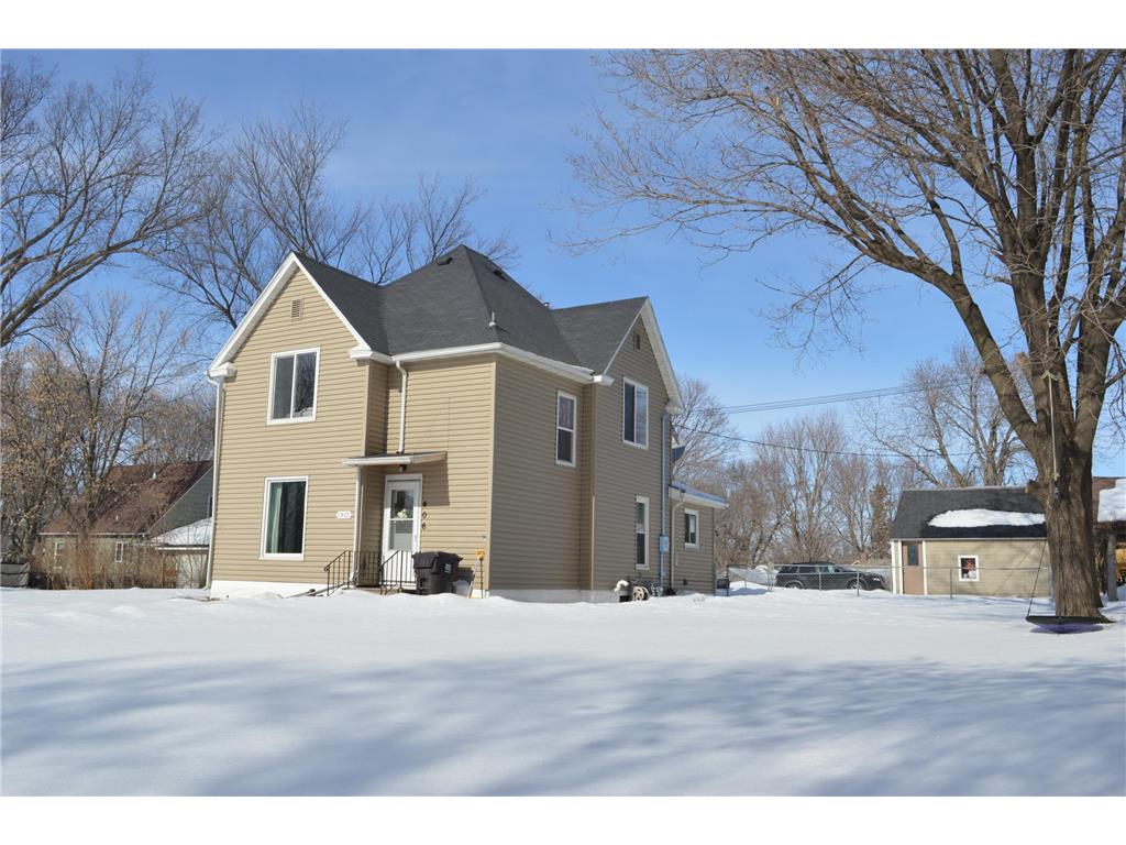 406 E Ciro Street Truman MN 56088 6396538 image1