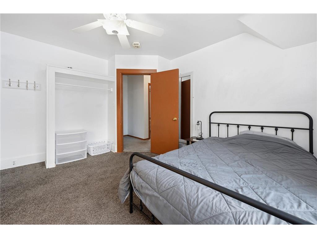 406 E Ciro Street Truman MN 56088 7003550 image16